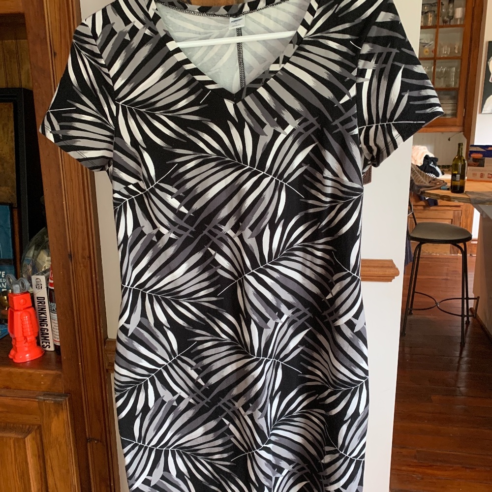 Old navy tropical cotton dress. Worn‎ 1x